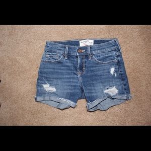 Girls Abercrombie kids midi shorts size 9/10